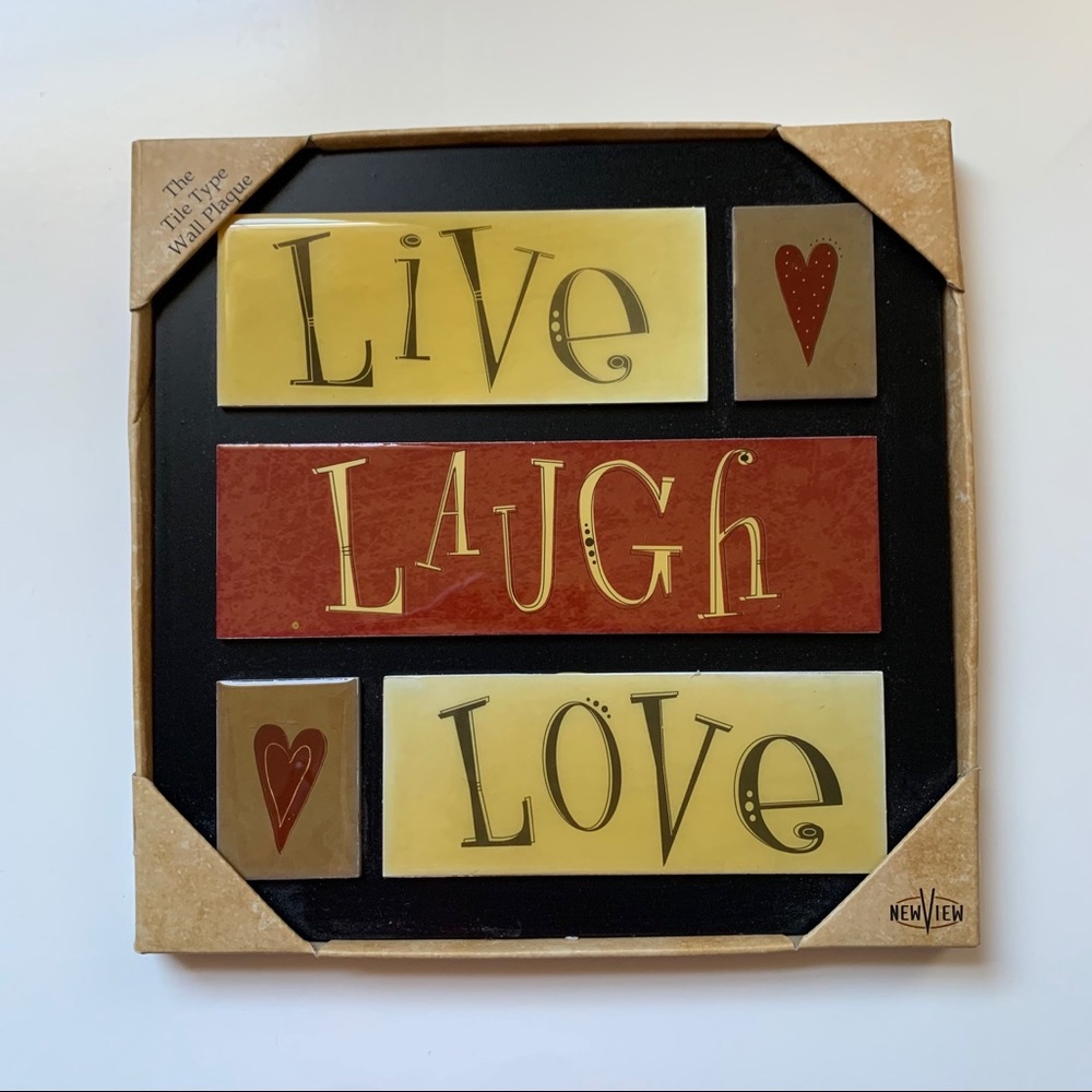 NWT! Live Laugh Love Picture Wall Decor
